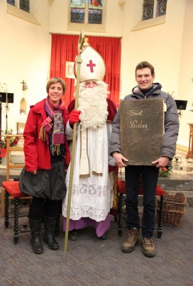 Saint Nicolas et ses assistants, Anne-Françoise et... Nicolas